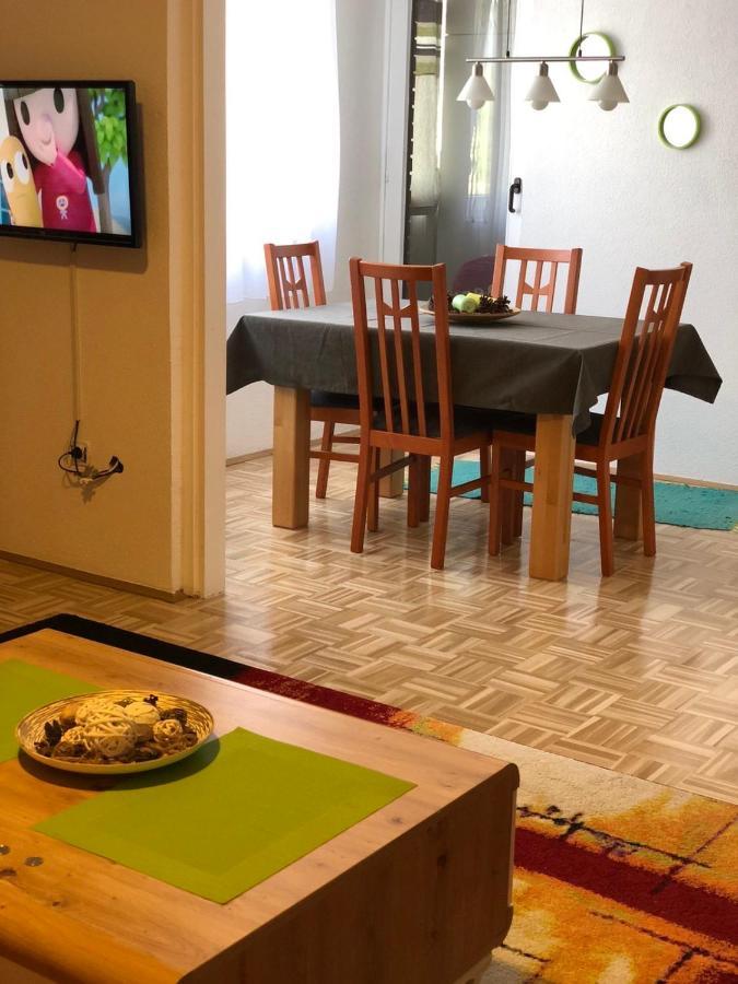 Apartment Etna! Near To Airport Σαράγεβο Εξωτερικό φωτογραφία